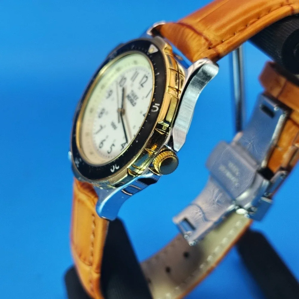 Vintage 2004‎ Timex Expedition 35mm Mens Quartz Field Watch New Leather Strap